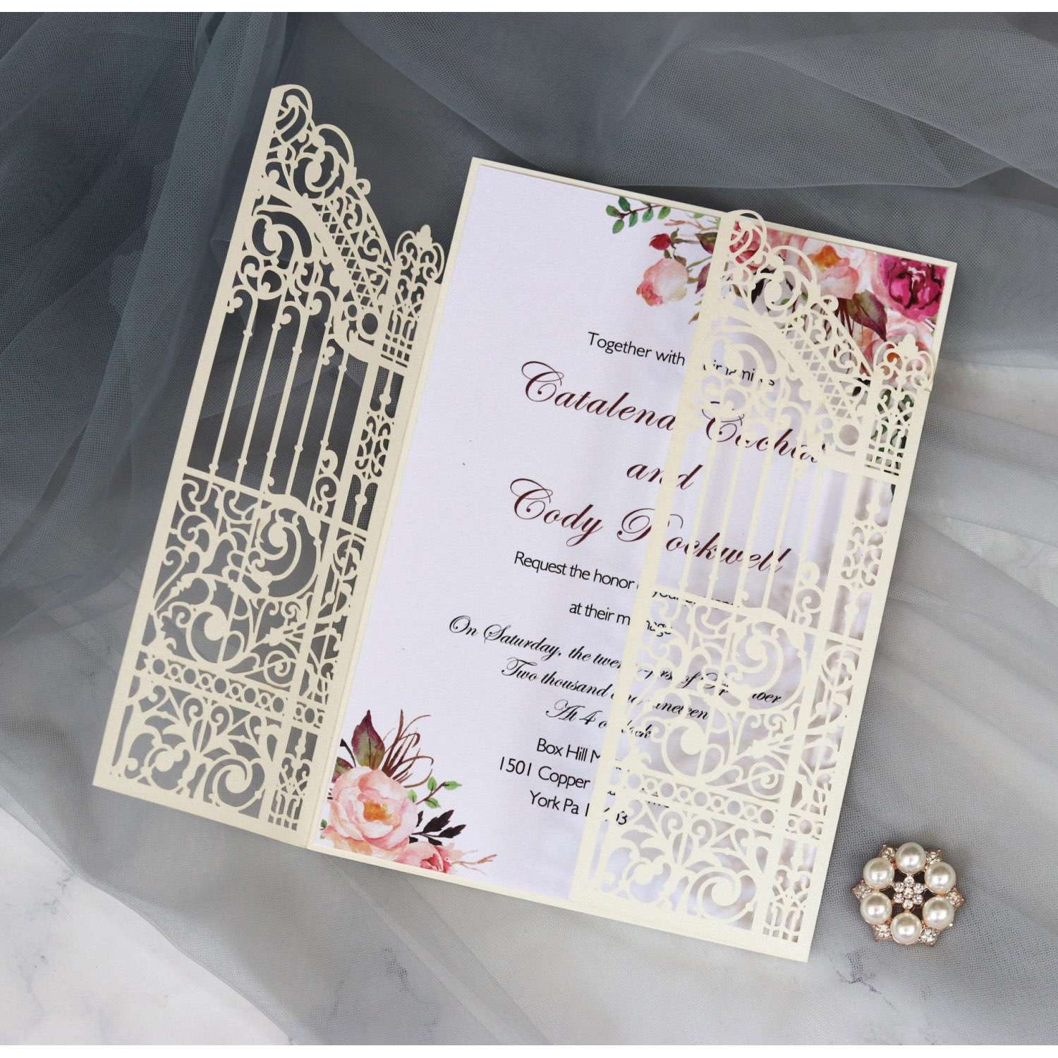 Ivory Tint Wedding Invitation Card Laser Holiday Greeting Card The Door of Marriage